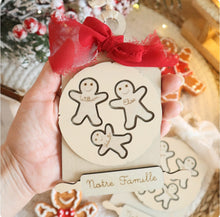 Charger l&#39;image dans la galerie, Décoration de Noël - Famille de pains d&#39;épices à personnaliser