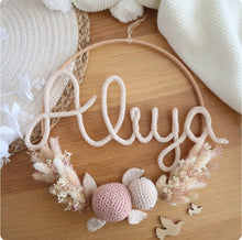 Charger l&#39;image dans la galerie, Décoration prénom, animal crochet &amp; fleurs séchées - Grand modèle - Réouverture des commandes en décembre et expédition janvier / février