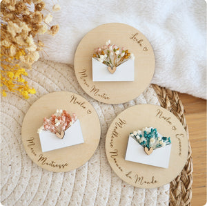 Magnet enveloppe fleurie -  Version Maîtresse / ATSEM
