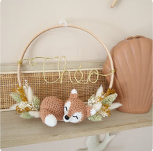 Charger l&#39;image dans la galerie, Décoration prénom, animal crochet &amp; fleurs séchées